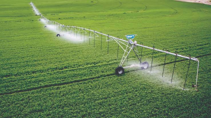 Centre pivot irrigation system watering crops